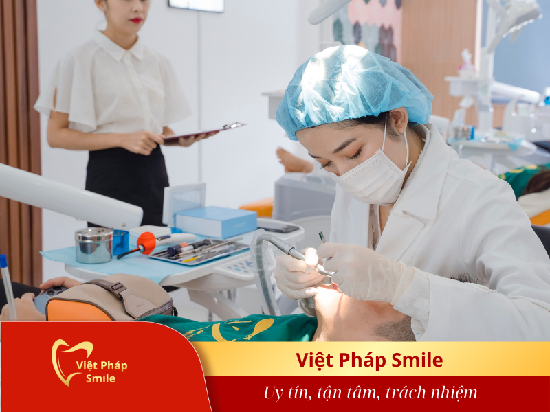 trong-rang-implant-co-anh-huong-gi